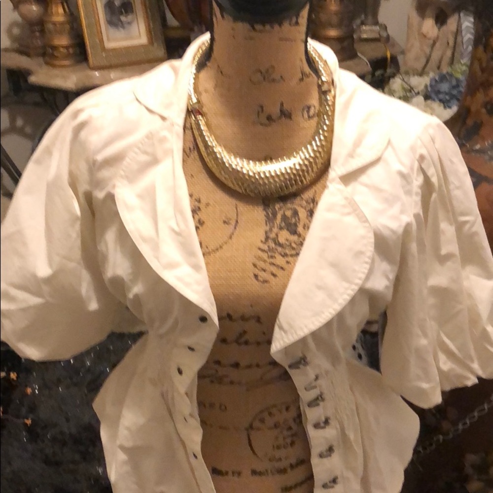 Top - Picture 4 of 9